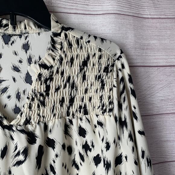 White with Black Spots Blouse Long Sleeve Round Ruffle Neck Bishop Billow Sleeve - Picture 12 of 15